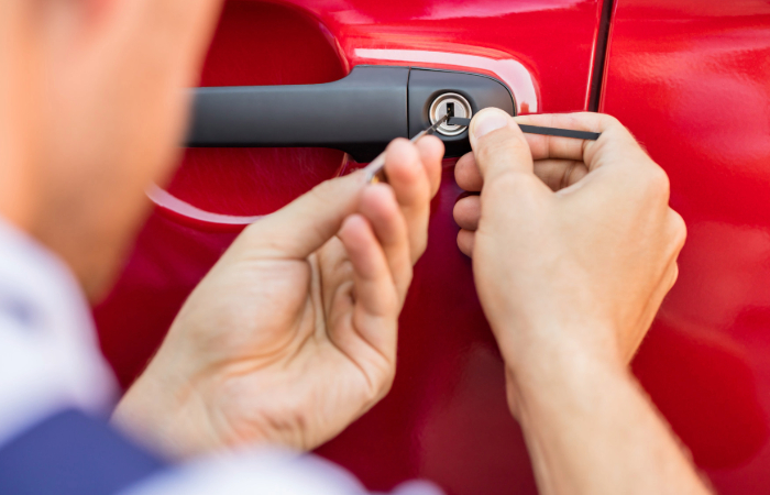 Oto Çilingir Hizmeti